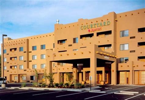 hotels shiprock new mexico Location Aztec Ruins National Monument is just 2 miles from the center of Aztec, a bustling town near Farmington in the far northwest of New Mexico, and close to busy US 550 that leads to Durango in Colorado